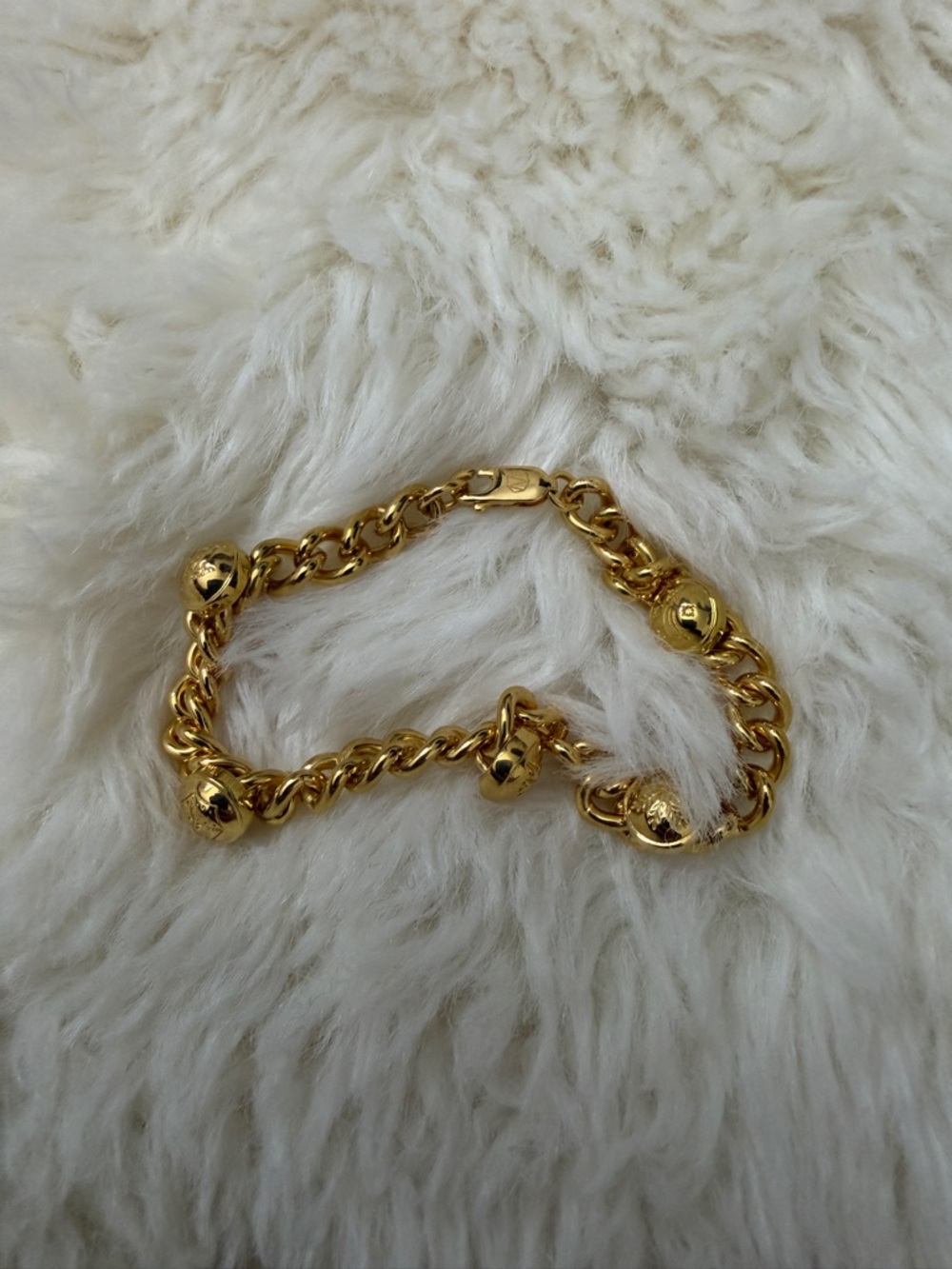 MISSOMA Lucy Williams Gold Lucky Charm Bracelet - Picture 4 of 4